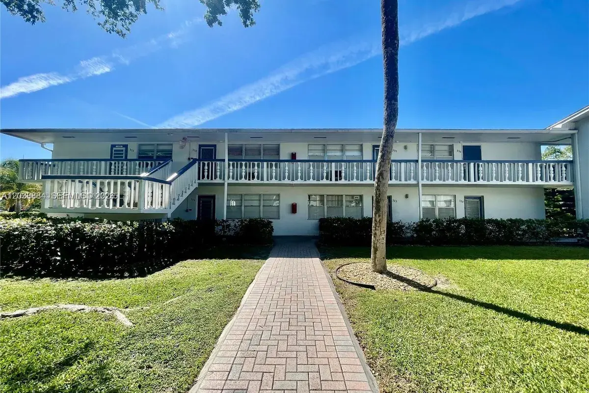 337 Durham J # 337, Deerfield Beach FL 33442