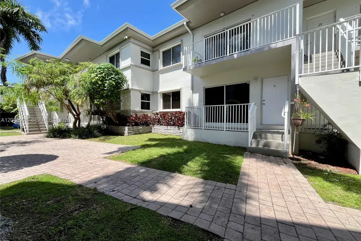 1150 99th St # 6, Bay Harbor Islands FL 33154