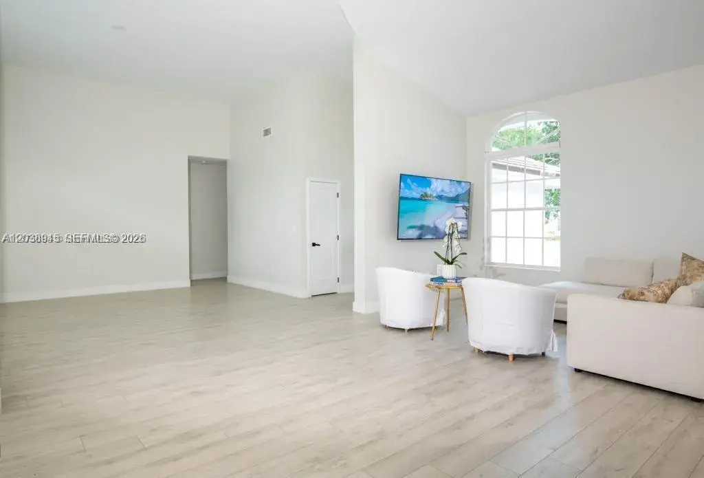 8325 NW 161st Ter, Miami Lakes FL 33016