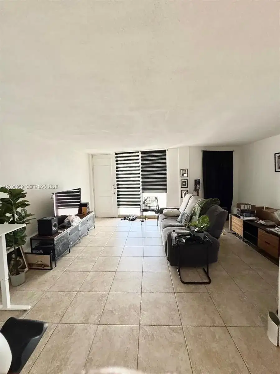 1100 Alton Rd # 5D, Miami Beach FL 33139 photo 2