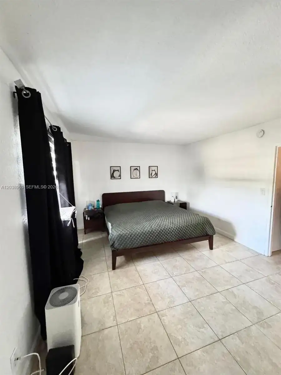 1100 Alton Rd # 5D, Miami Beach FL 33139 photo 4
