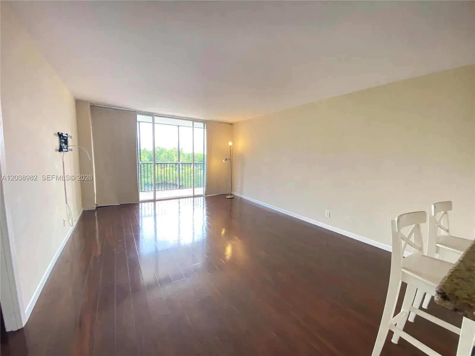 3401 N Country Club Dr # 504, Aventura FL 33180