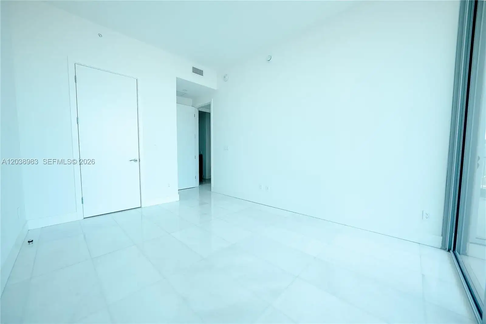 175 SE 25th Rd # 2703, Miami FL 33129 photo 4