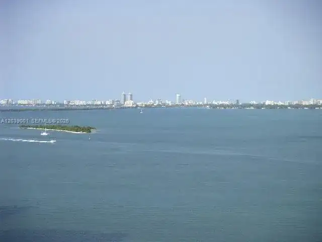 1750 N Bayshore Dr # 3907, Miami FL 33132 photo 2