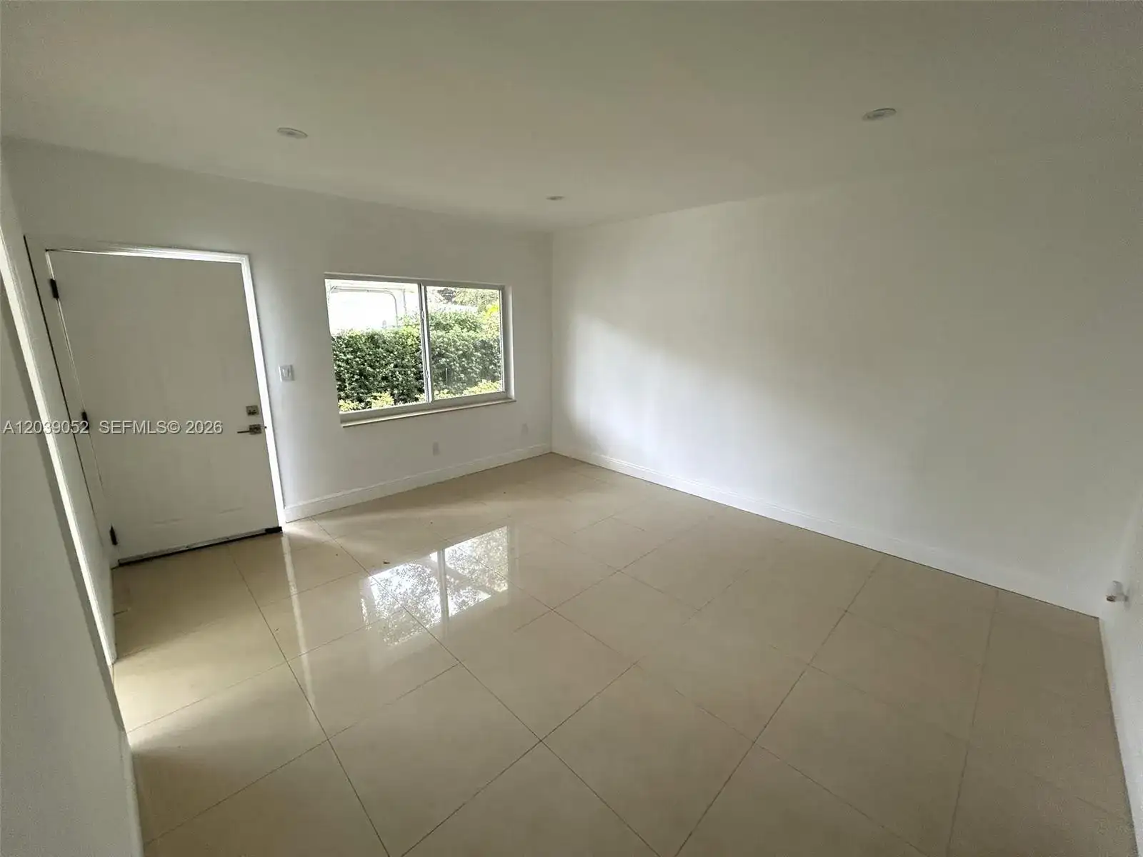 1530 NE 110th Ter, Miami FL 33161 photo 4