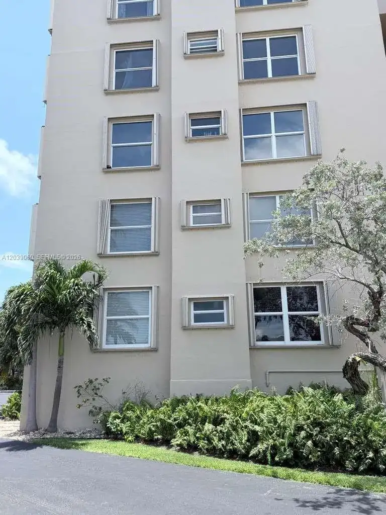 88500 Overseas Hwy # 208, Tavernier FL 33070 photo 2