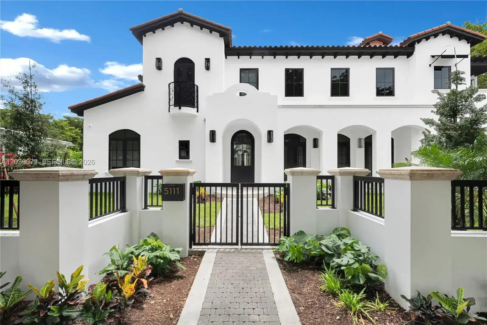 5111 Alhambra Cir, Coral Gables FL 33146 photo 4