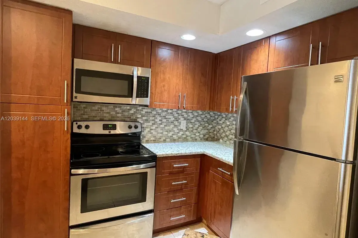 12980 Vista Isles Dr # 314, Sunrise FL 33325