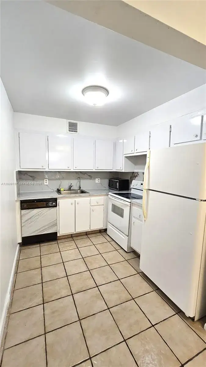 13155 SW 7th Ct # 109E, Pembroke Pines FL 33027 photo 5