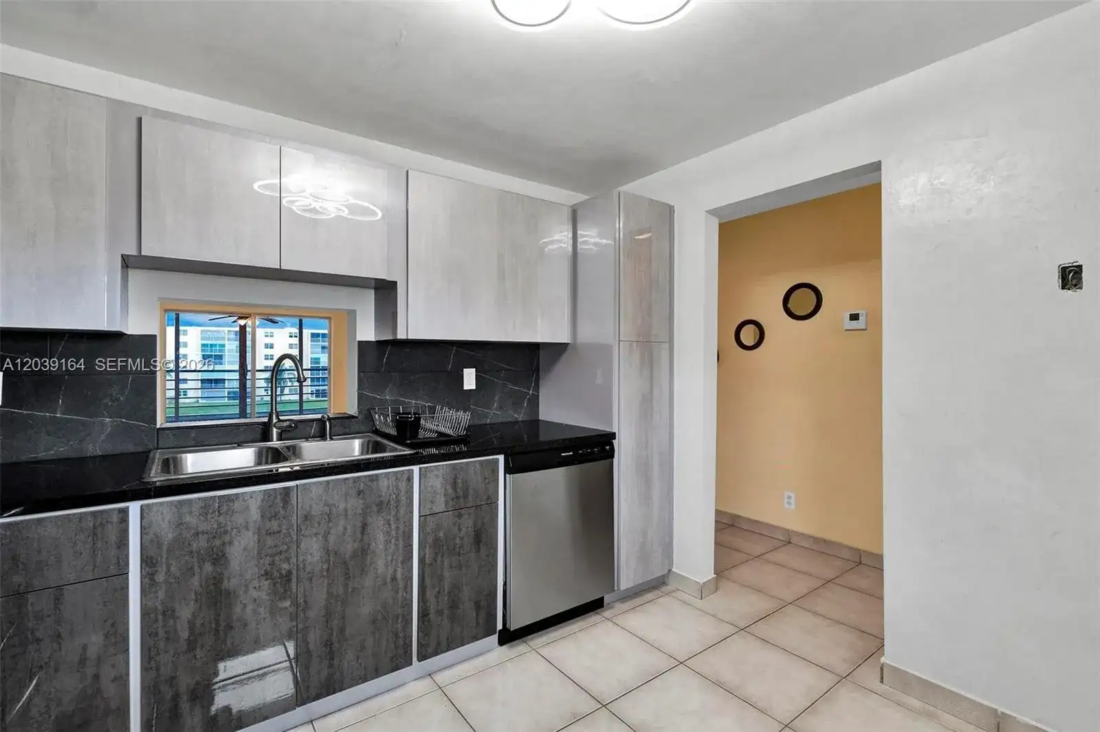 431 SE 3rd St # 402, Dania Beach FL 33004 photo 4