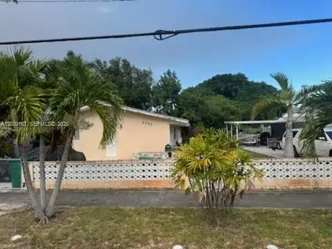 5955 NW 18th Ave, Miami FL 33142 photo 4