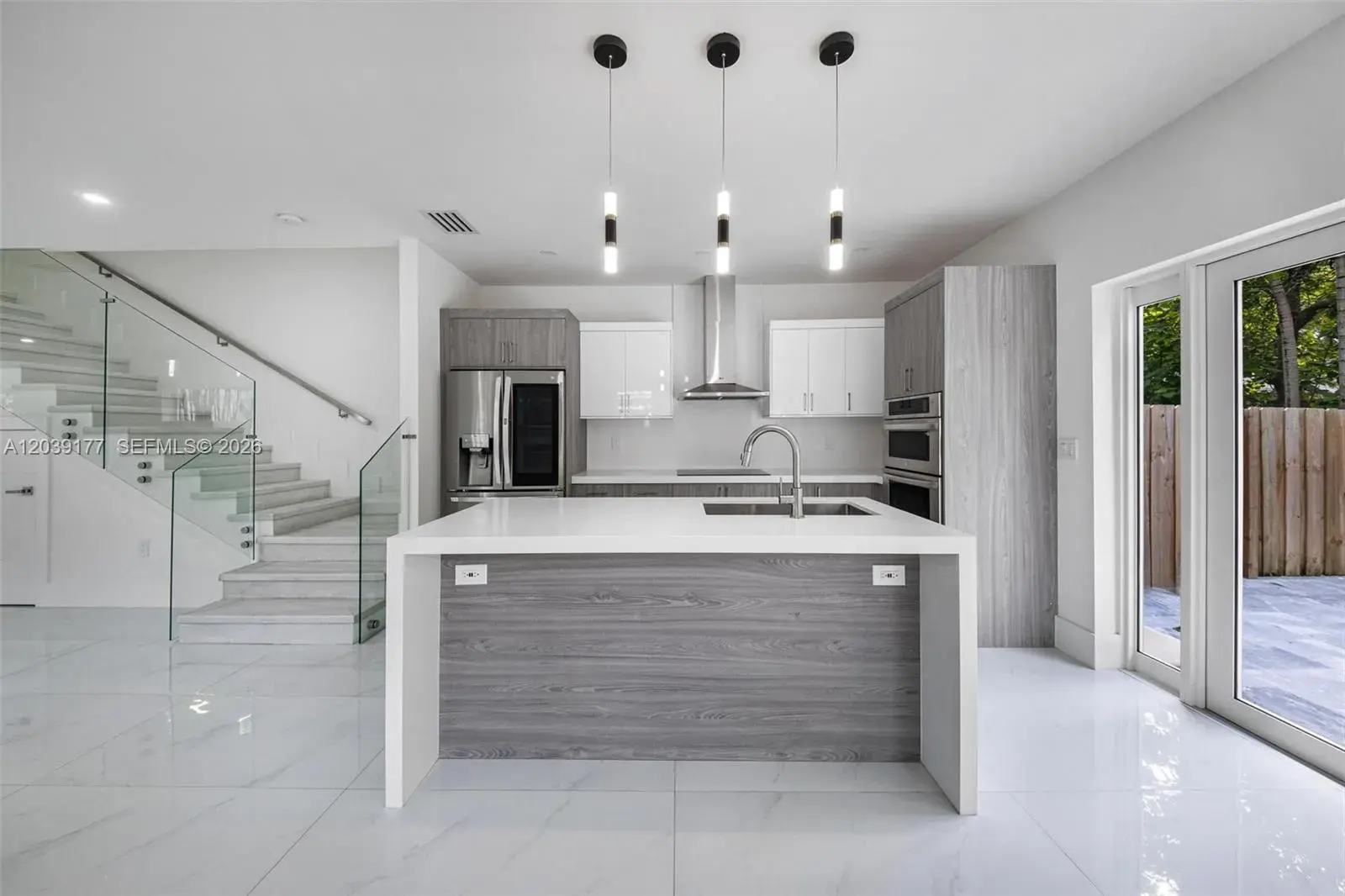 3142 Carter St # 3142, Miami FL 33133