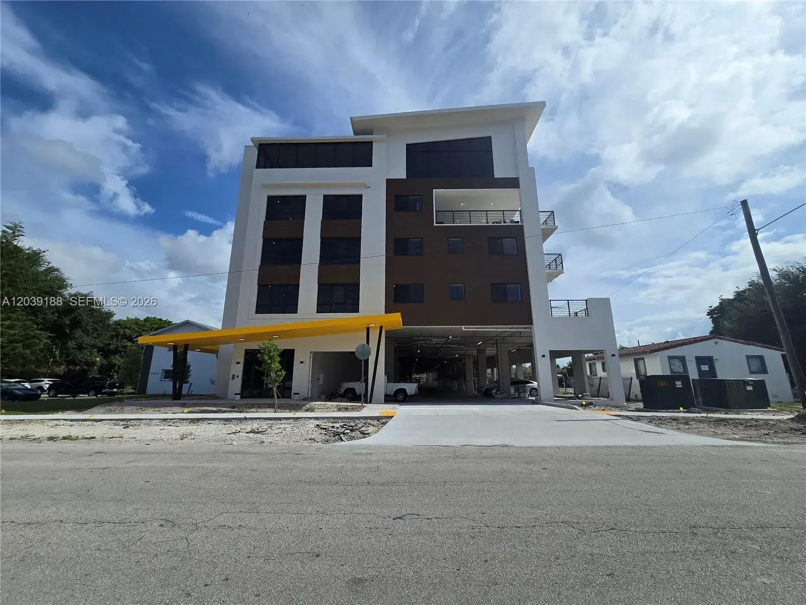 2233 Fillmore St # 201, Hollywood FL 33020