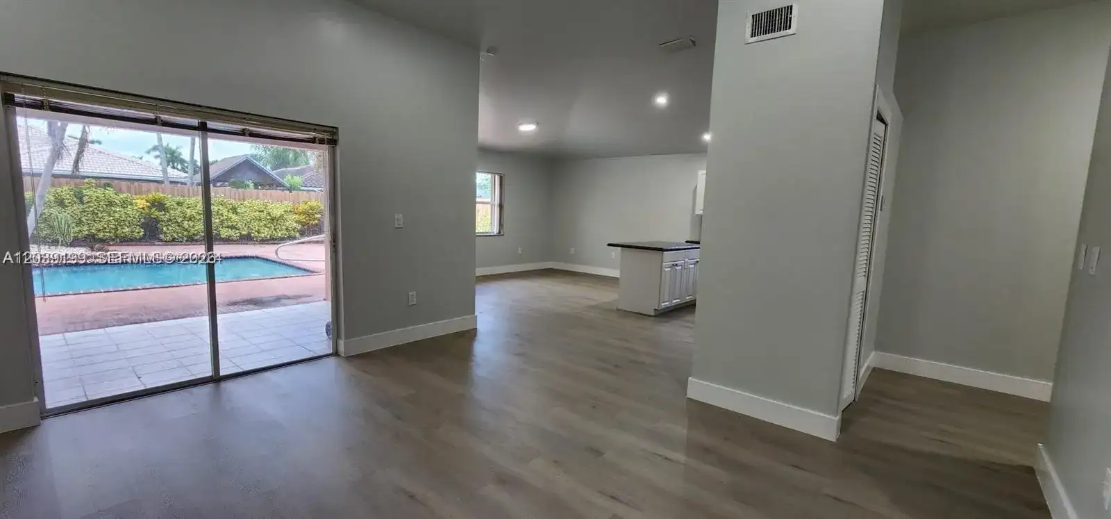 14817 SW 180th St, Miami FL 33187 photo 3