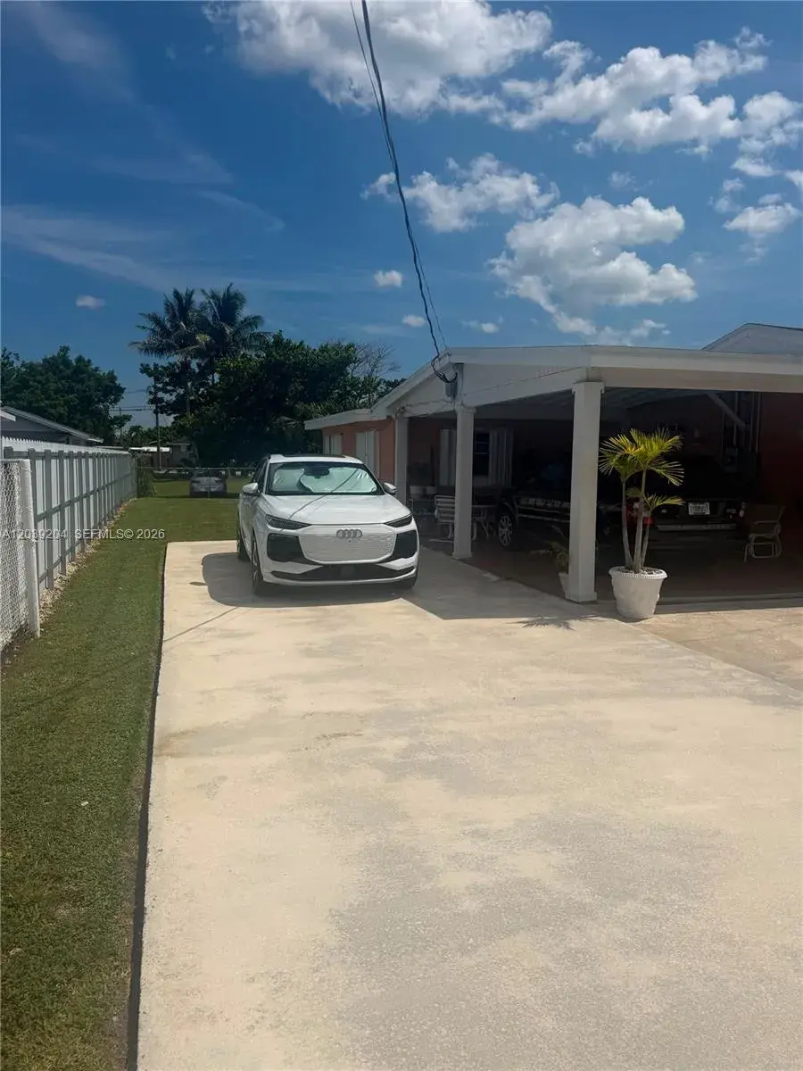 12150 SW 213th Ter, Miami FL 33177