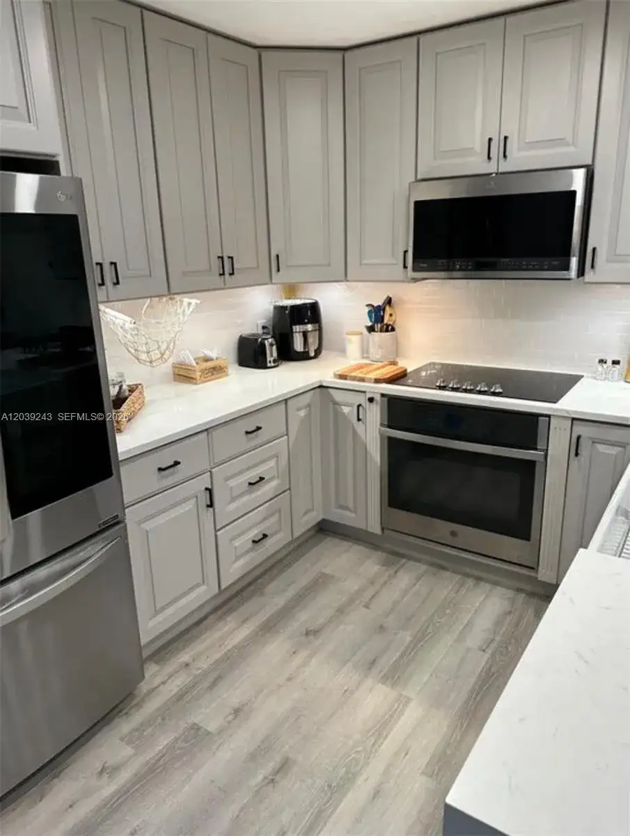 820 SW 120th Way, Other City - In The State Of Florida FL 33325 photo 5