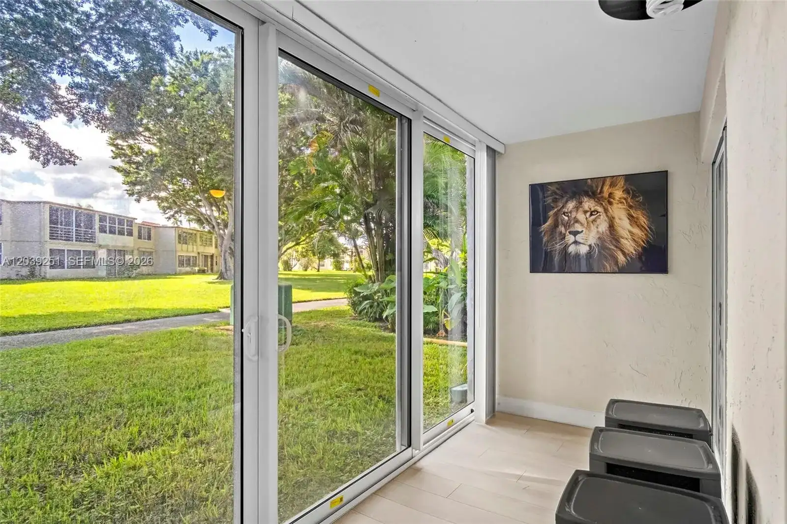 19 Abbey Ln # 104, Delray Beach FL 33446 photo 2