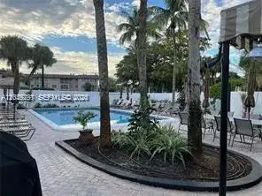 4000 Crystal Lake Dr # 111, Deerfield Beach FL 33064 photo 4
