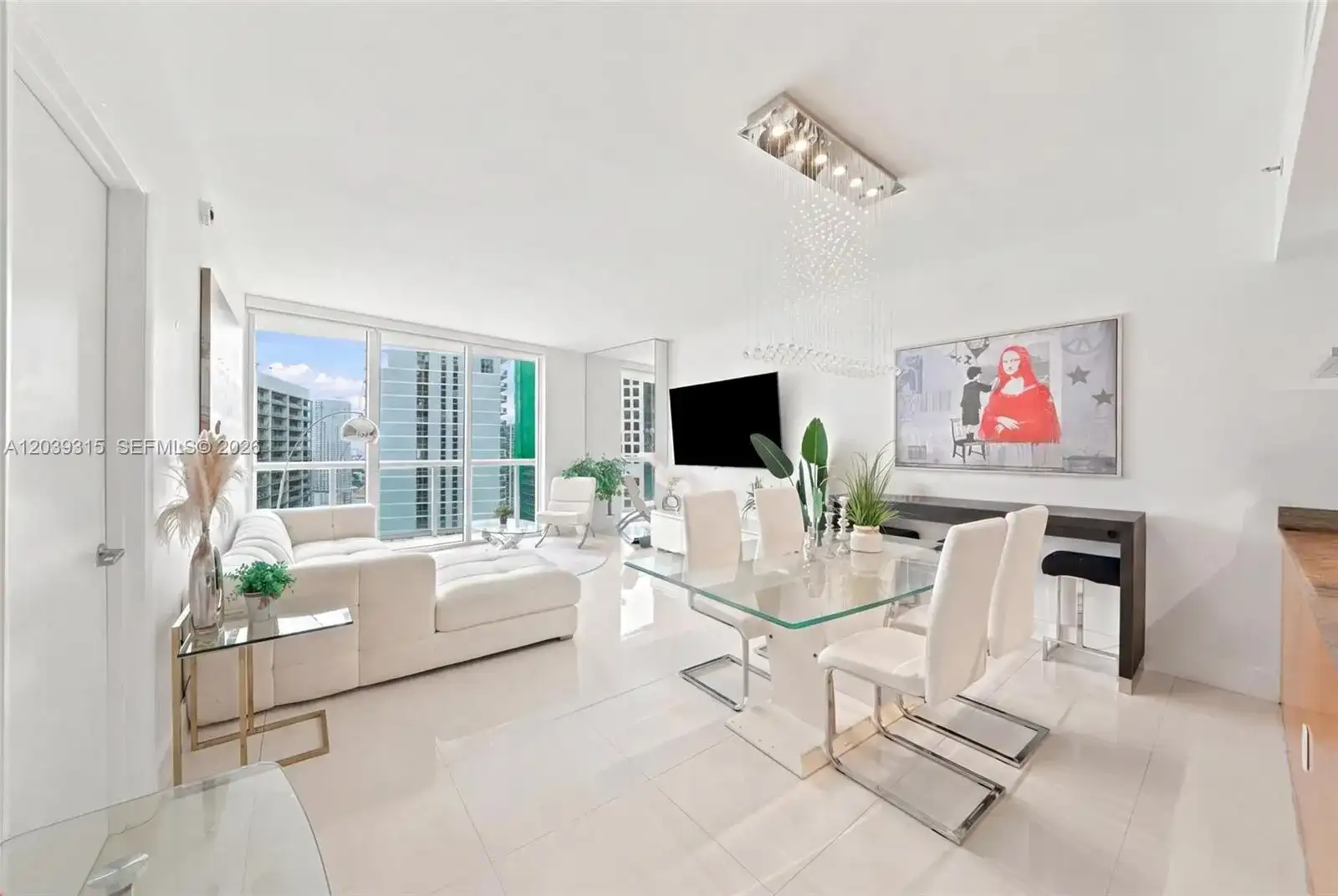 485 Brickell Ave # 3707, Miami FL 33131