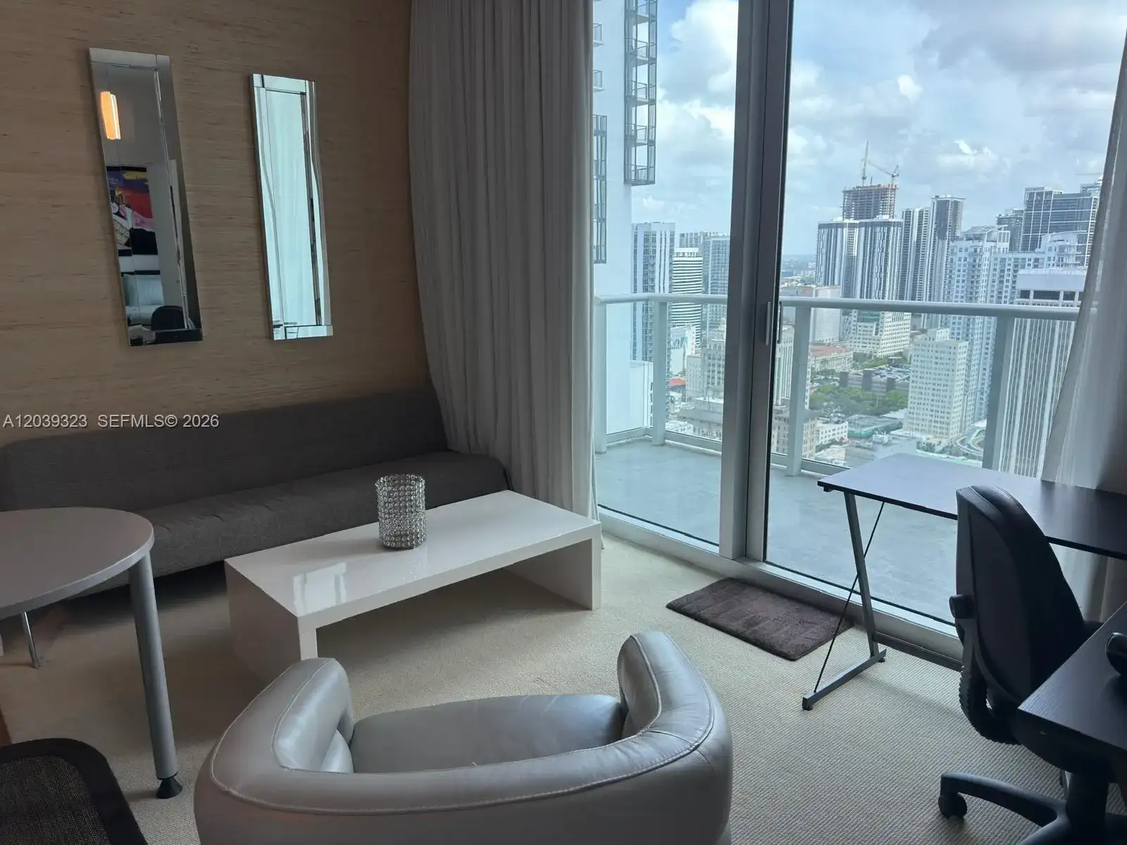 300 S Biscayne Blvd # 3703, Miami FL 33131 photo 5