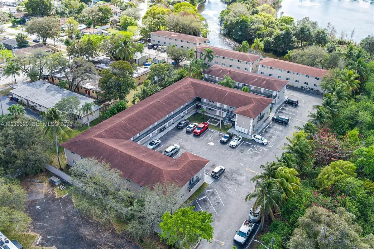 480 NW 24th Ave # 23, Fort Lauderdale FL 33311