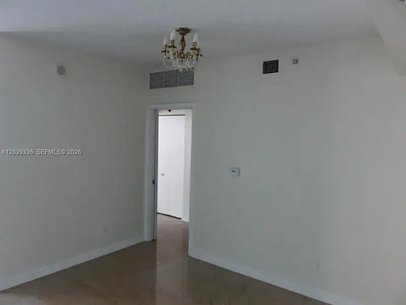 325 S BISCAYNE BLVD # 4122, Miami FL 33131 photo 4