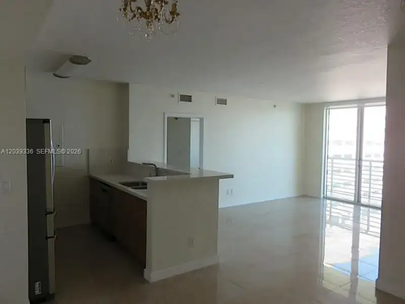 325 S BISCAYNE BLVD # 4122, Miami FL 33131 photo 5