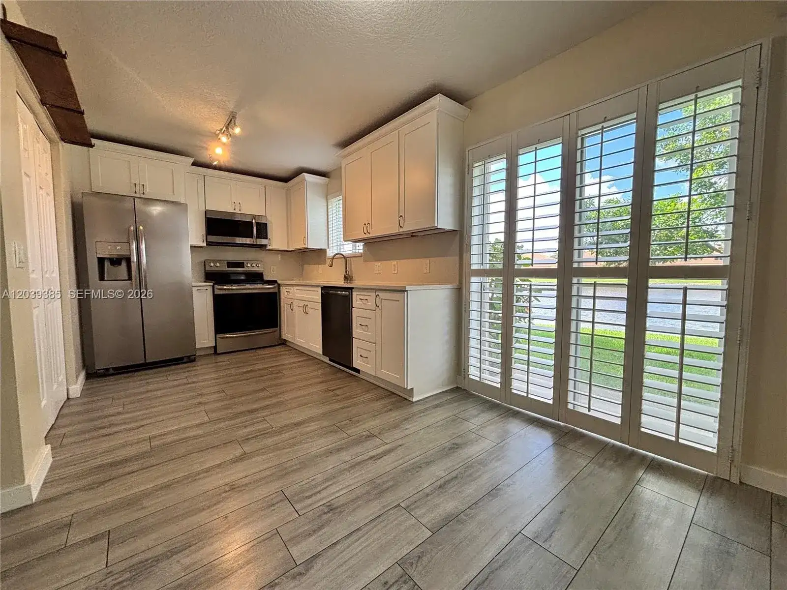 3486 Briar Bay Blvd # 101, West Palm Beach FL 33411 photo 5
