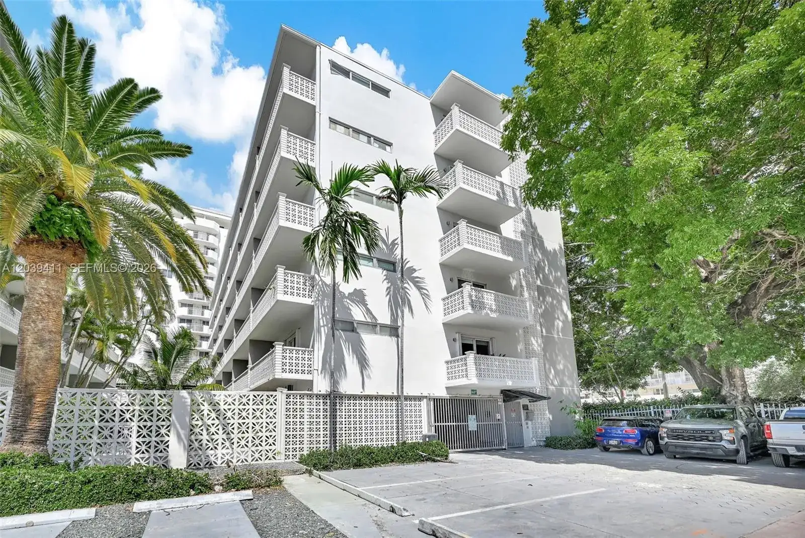 1620 West Ave # 603, Miami Beach FL 33139 photo 2
