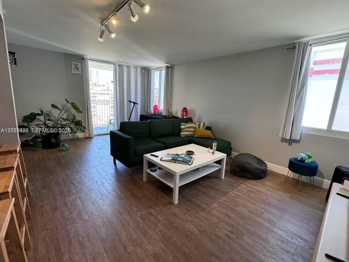 800 N Miami Ave # 1008, Miami FL 33136 photo 5