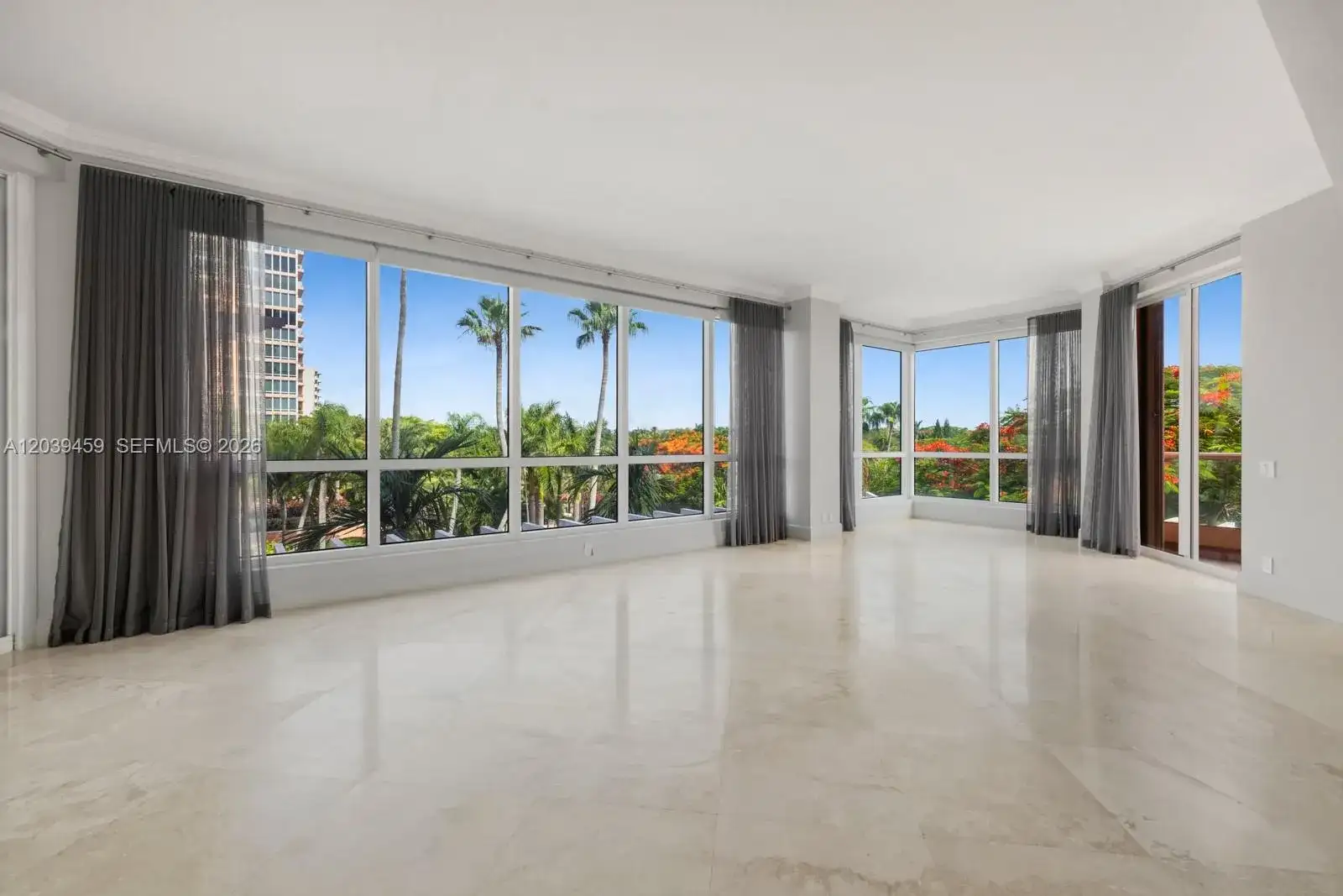 10 Edgewater Dr # 4H, Coral Gables FL 33133 photo 2