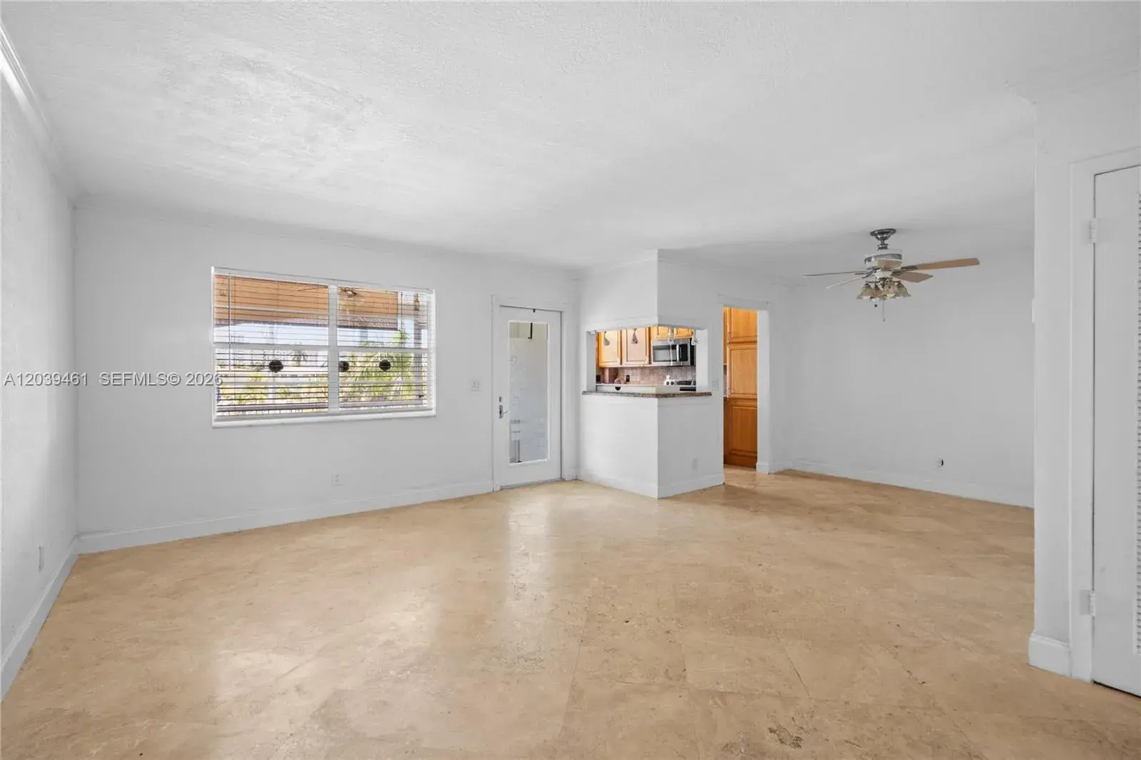 541 Blue Heron Dr # 308, Hallandale Beach FL 33009