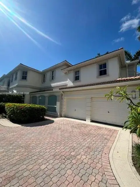 21025 NE 38th # 81, Aventura FL 33180 photo 2
