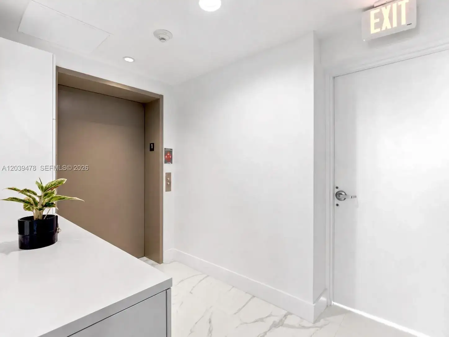 16385 Biscayne Blvd # 1117, North Miami Beach FL 33160 photo 5