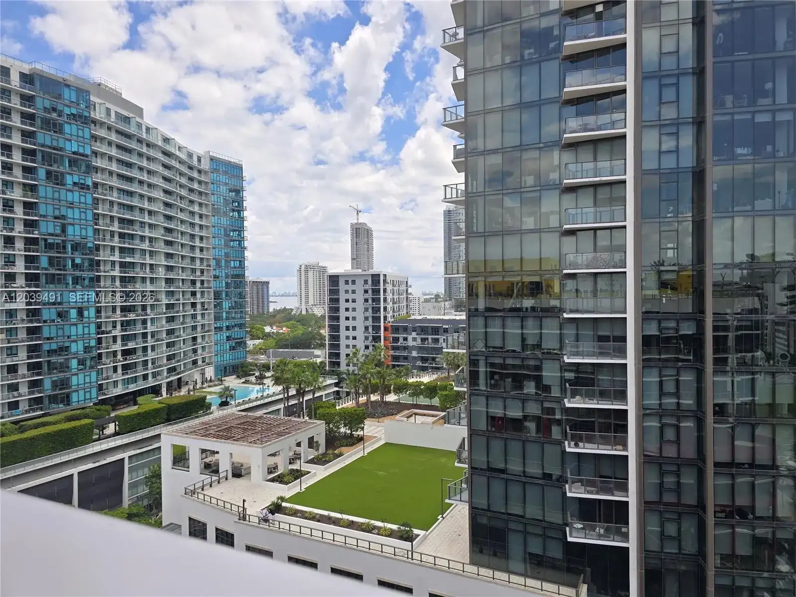 90 NE 32ND ST # 305, Miami FL 33137 photo 2