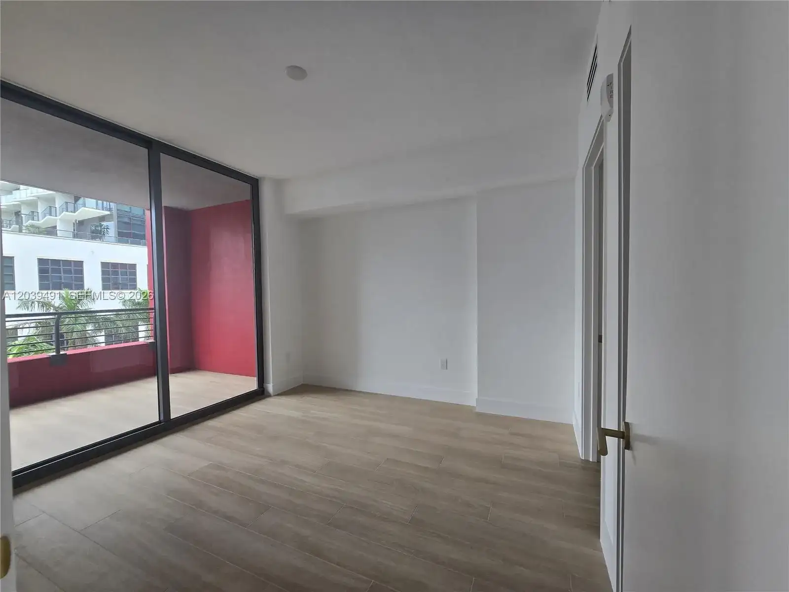 90 NE 32ND ST # 305, Miami FL 33137 photo 3