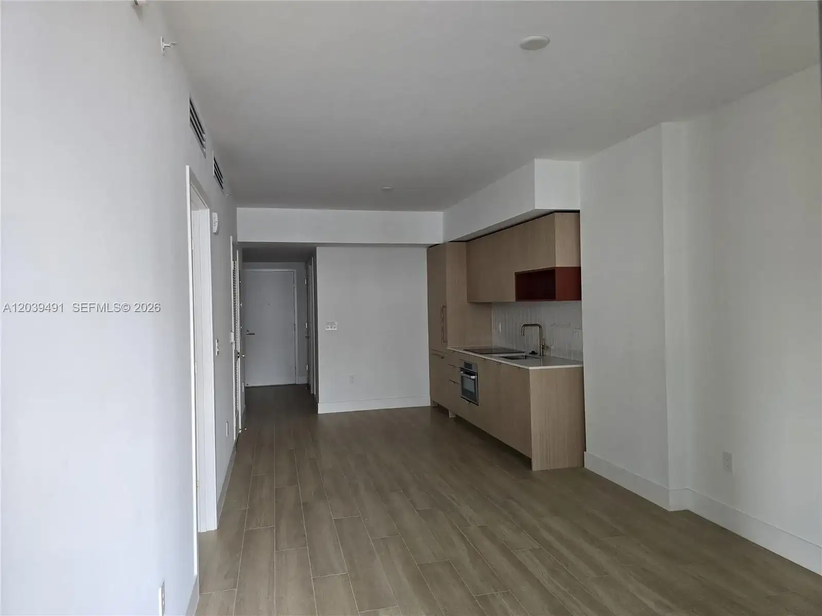 90 NE 32ND ST # 305, Miami FL 33137 photo 5