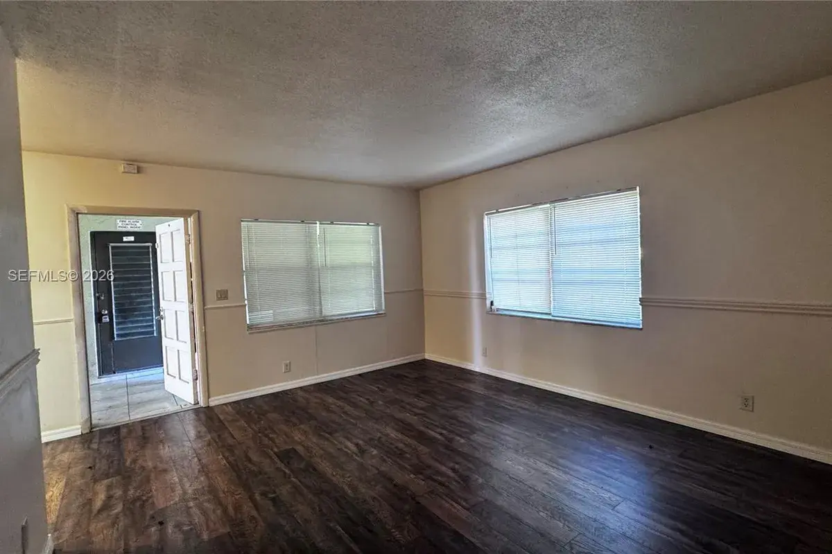 1522 NE 34th Ct # 4, Oakland Park FL 33334