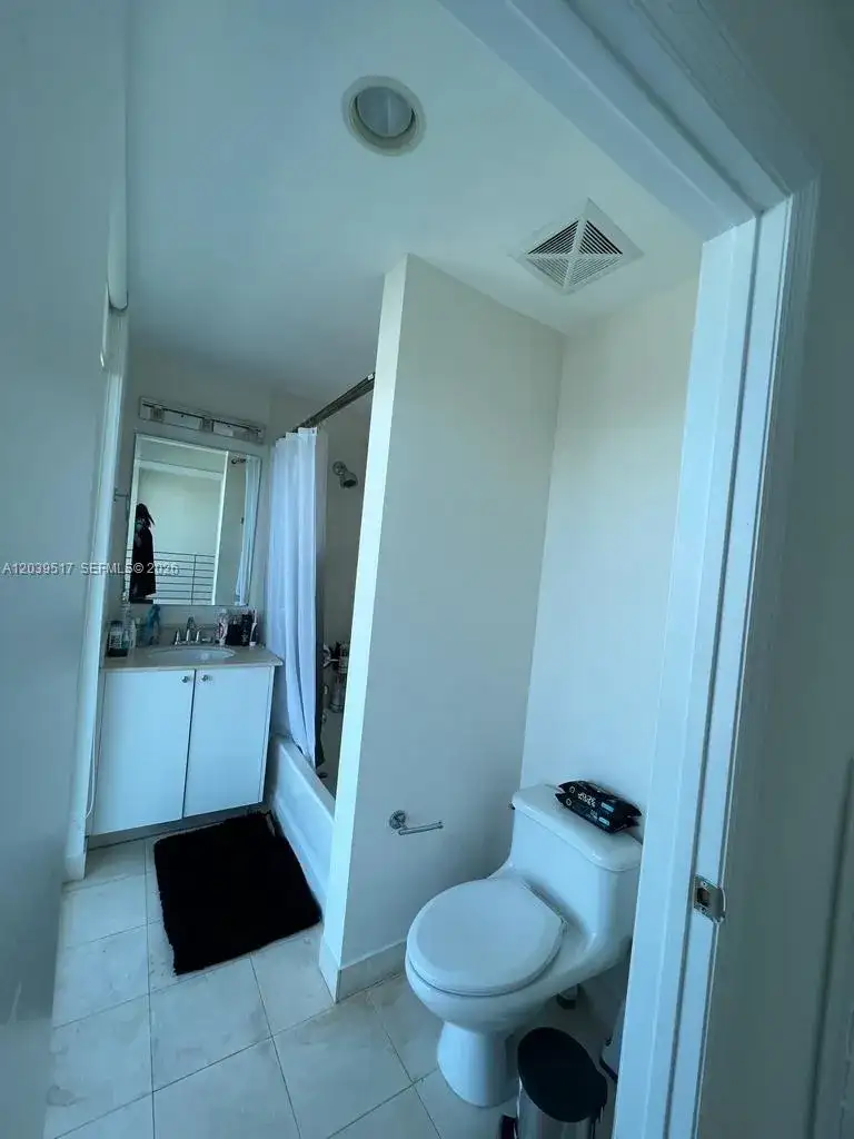 60 SW 13th St # 2819, Miami FL 33130 photo 5