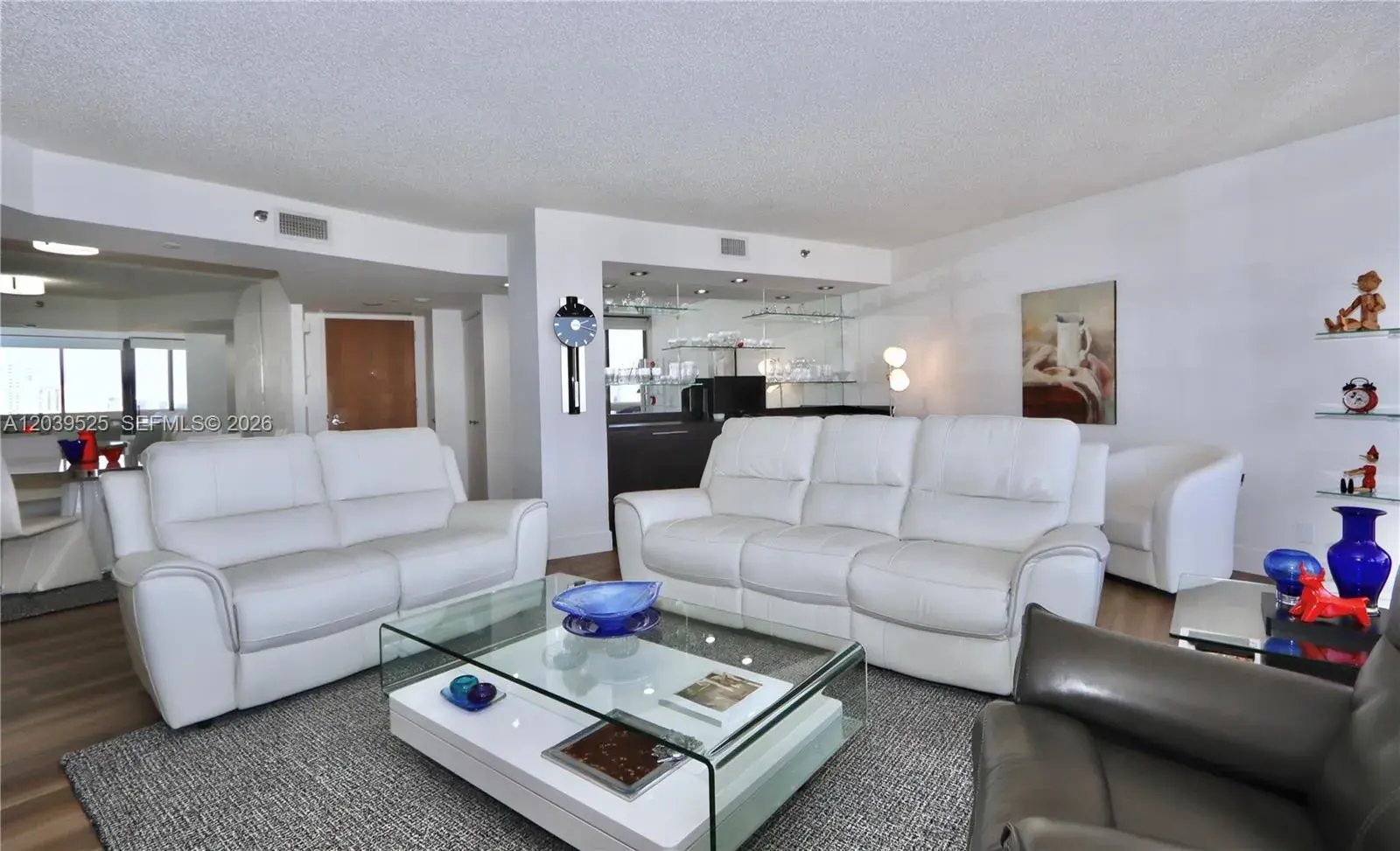 1000 Island Blvd # 2005, Aventura FL 33160