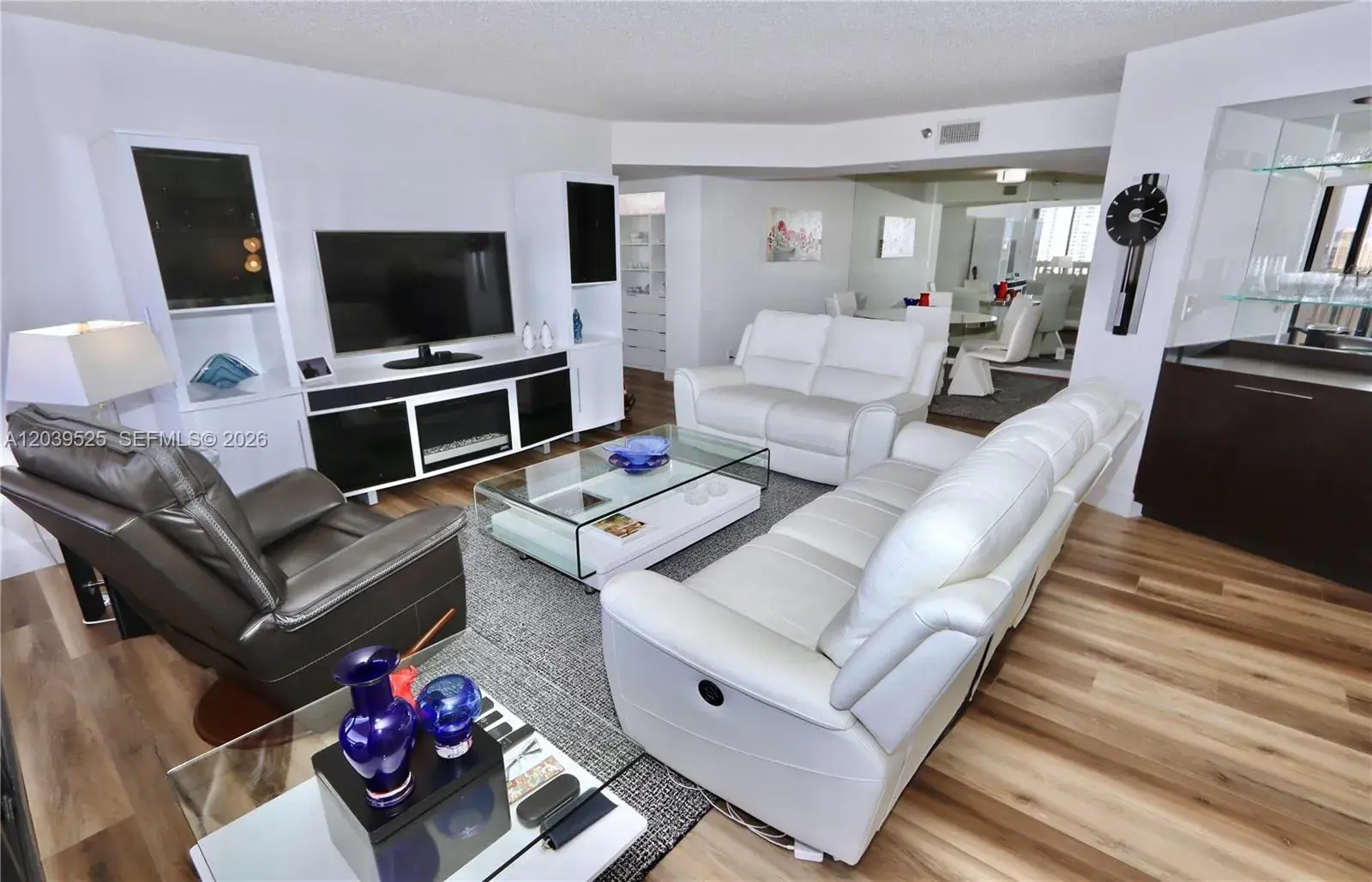 1000 Island Blvd # 2005, Aventura FL 33160