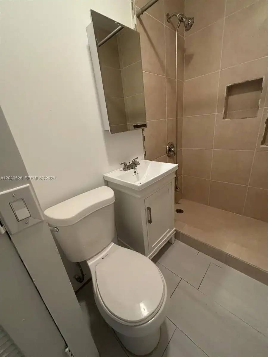2150 SW 76th Ct, Miami FL 33155 photo 2