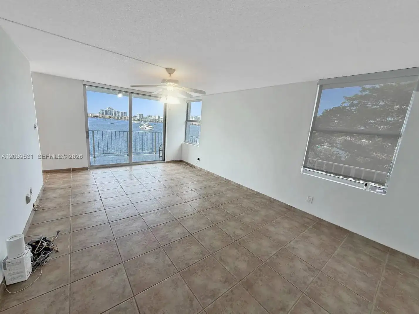 16546 NE 26th Ave # 4B, North Miami Beach FL 33160 photo 3