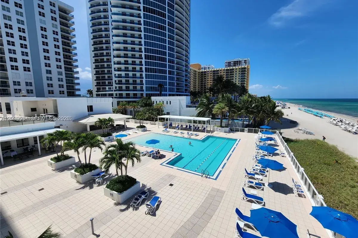 2751 S Ocean Dr # 1406S, Hollywood FL 33019