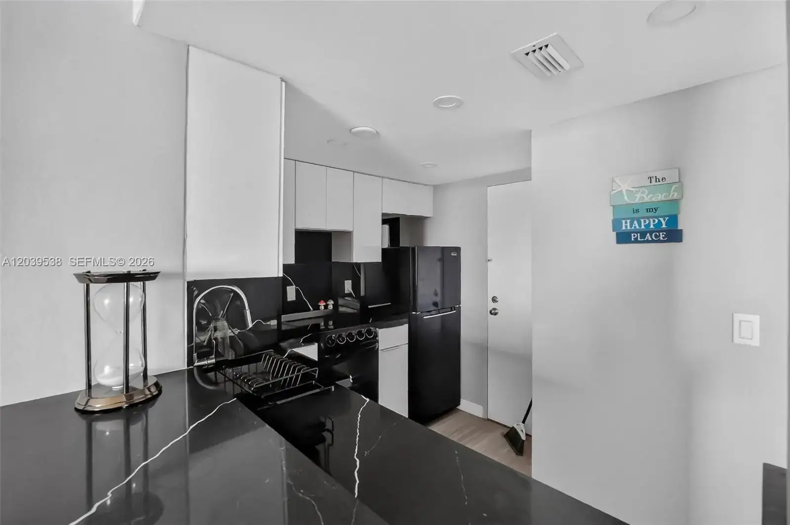 800 West Ave # 533, Miami Beach FL 33139 photo 4