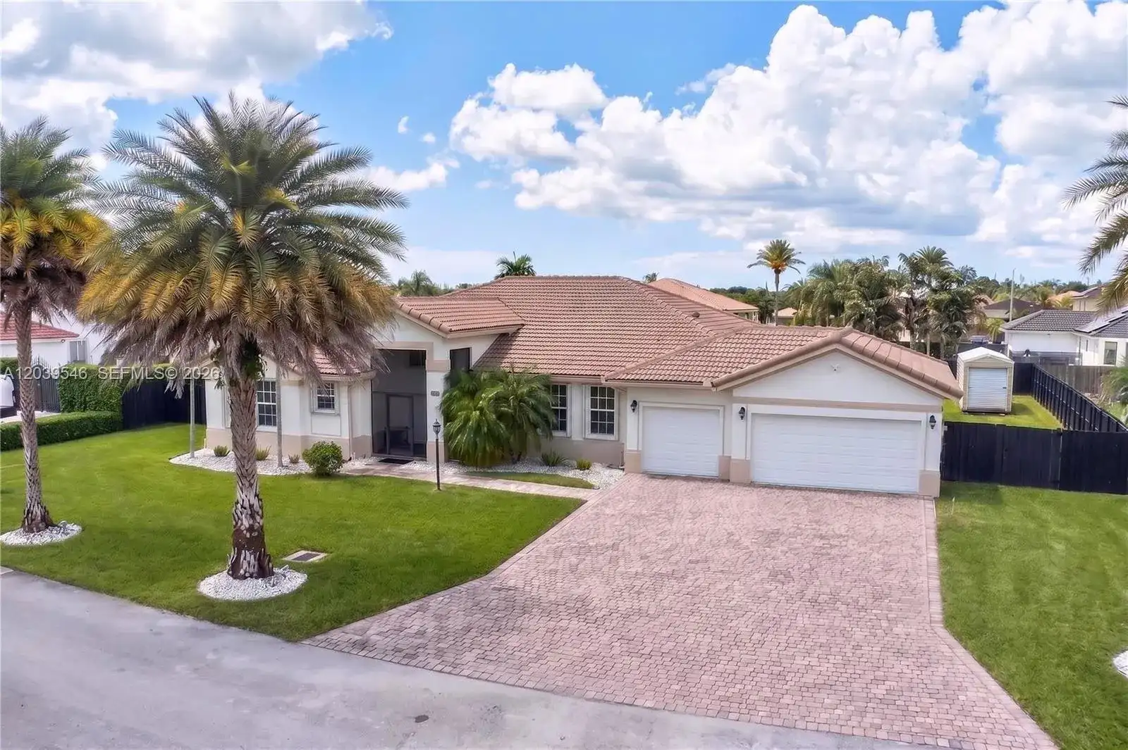 12922 SW 221 St, Miami FL 33170 photo 2