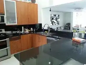 546 NE 199th Ln # 4W, Miami FL 33179 photo 5