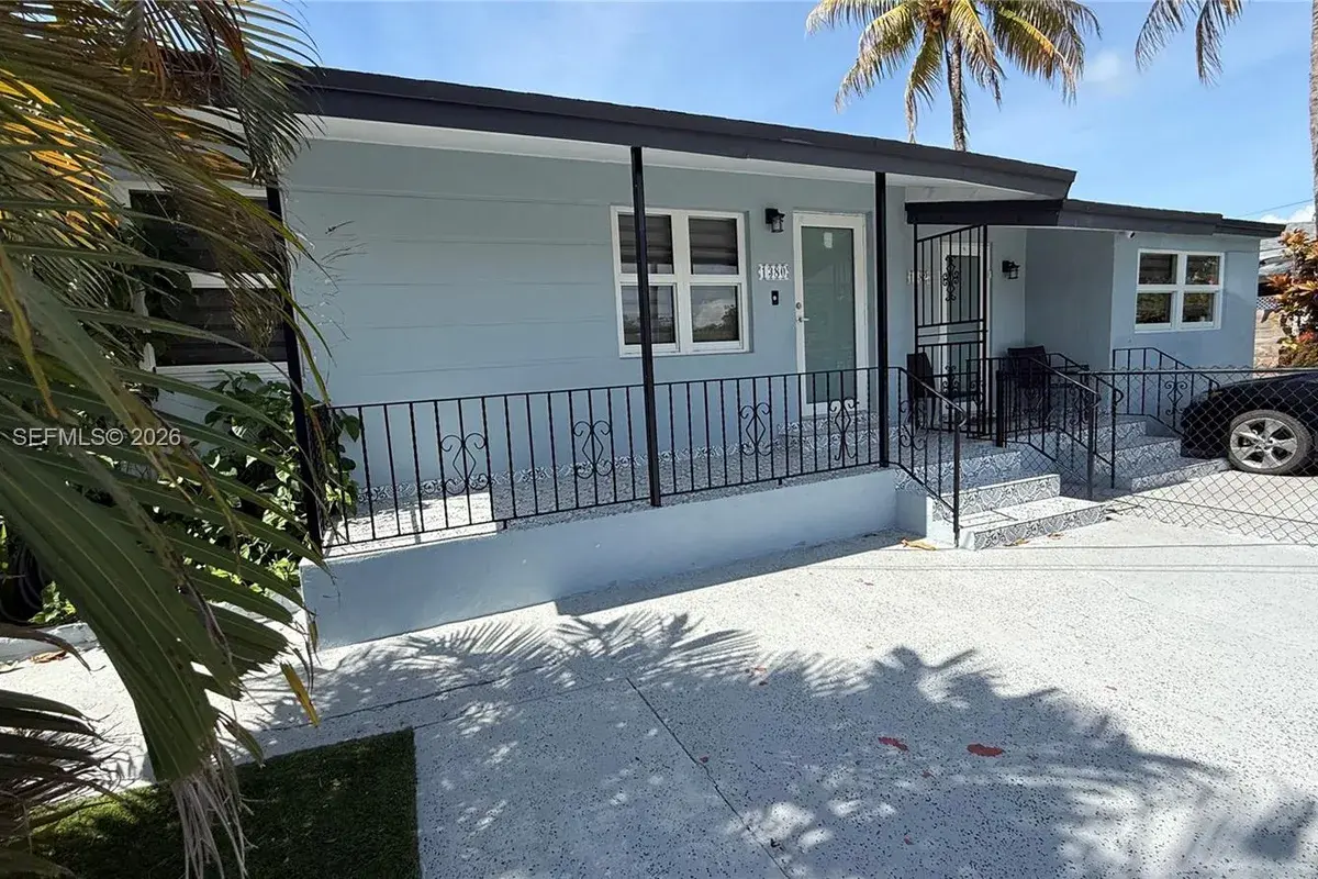 1380 SW 20th St # 1380, Miami FL 33145