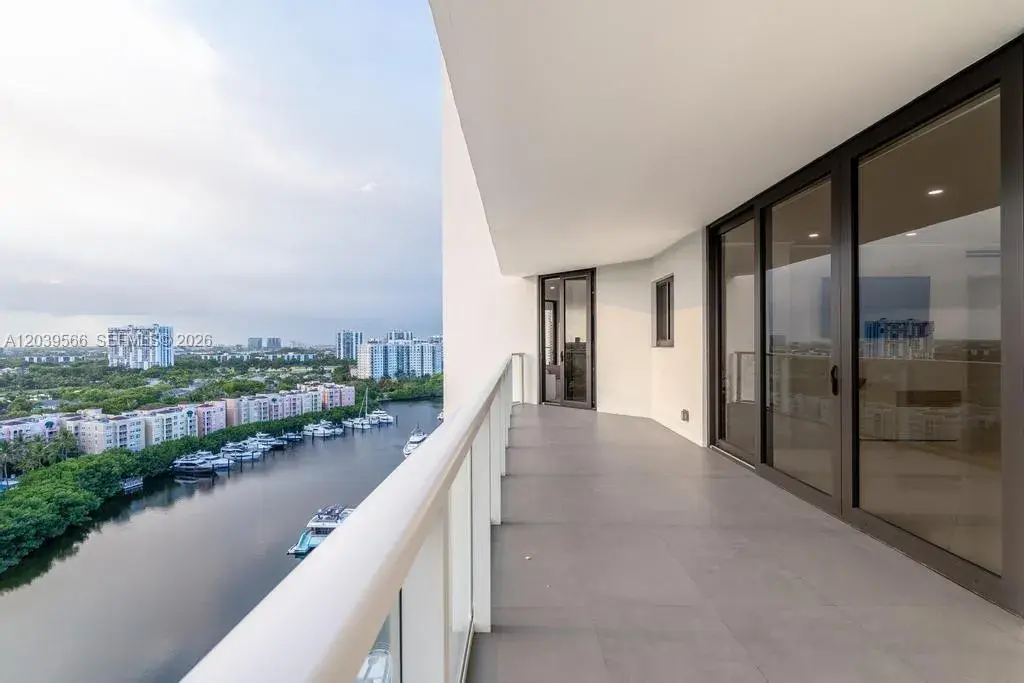 19500 Turnberry Way # 16B, Aventura FL 33180