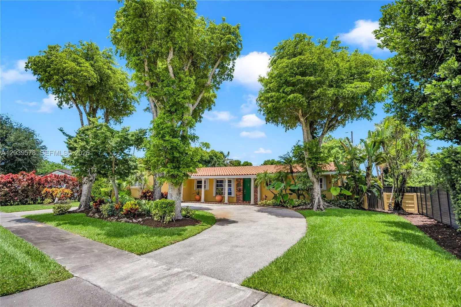 8701 SW 87th Ct, Miami FL 33173